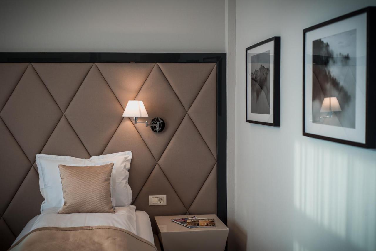 Element Hotel Alba Iulia Luaran gambar